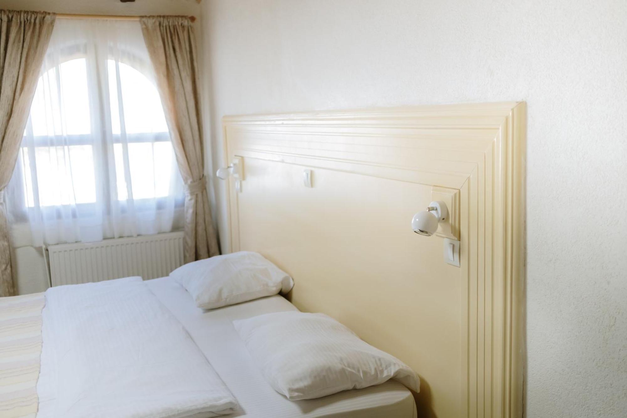 Hotel Etno Centar Balasevic Boljevac Ruang foto
